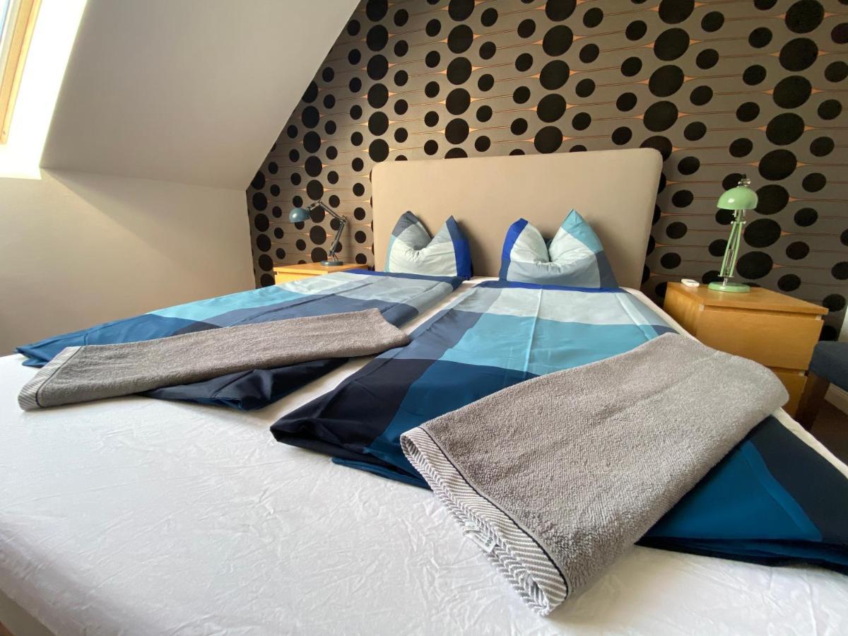 2 Bedroom 107 M2 Loft With Balcony Budapest Bagian luar foto